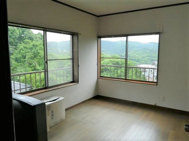 玖須美元和田　中古建ての洋室