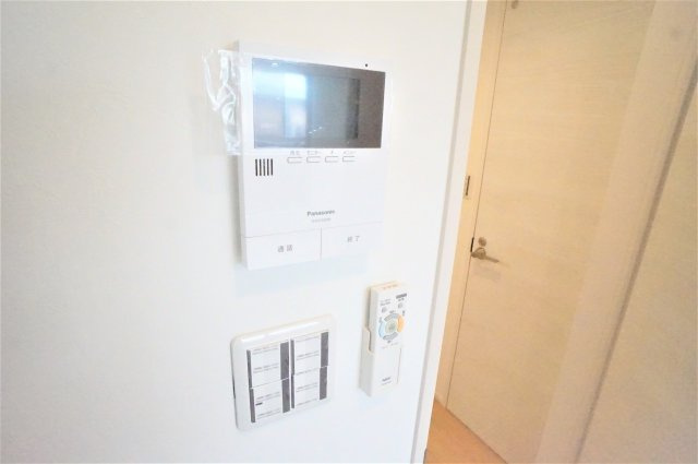 エスカイヤーⅨのセキュリティ|急な来客でもTVモニターホンで安心ですね