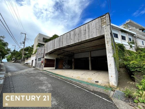 有田市宮崎町の中古一戸建の駐車場
