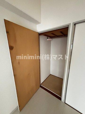 エクセルハイム川富の収納