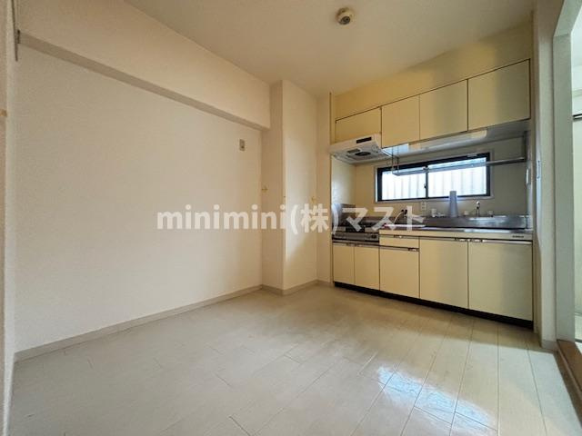 エクセルハイム川富の居間・リビング