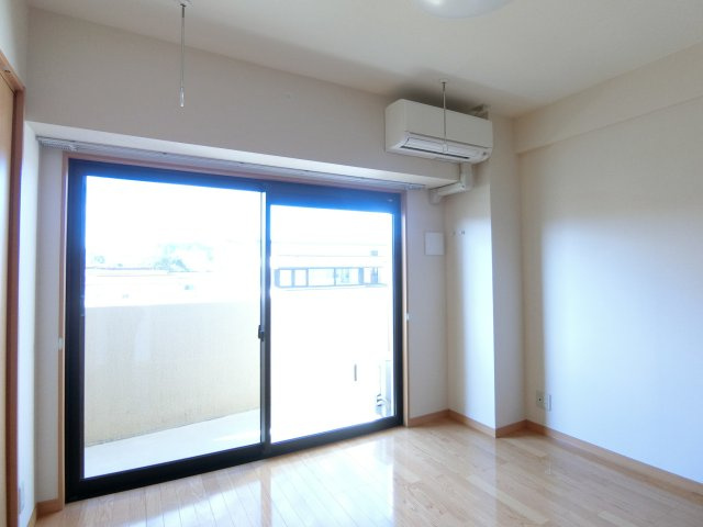 プレゼンスⅡの洋室