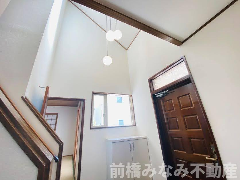 佐波郡玉村町大字五料　中古戸建　4ＬＤＫの玄関