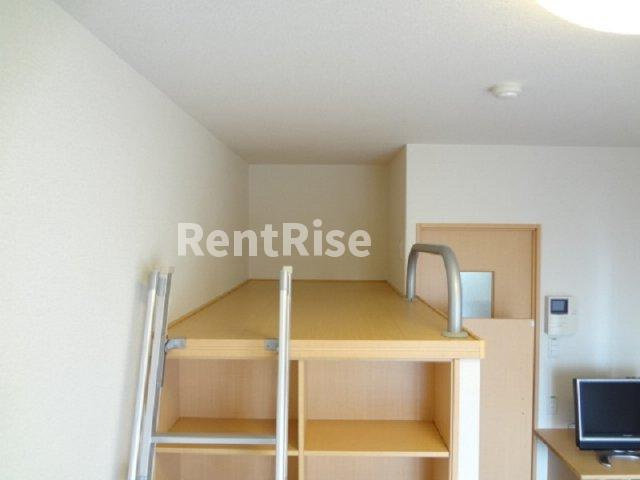 レオパレス九品のその他|奥まで広いロフト付