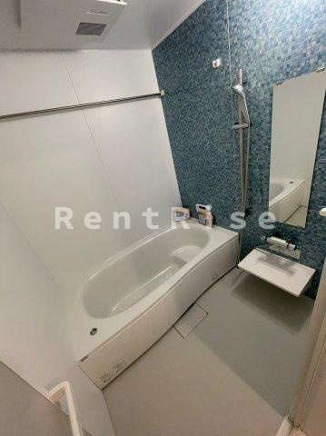 メゾン フローラの浴室