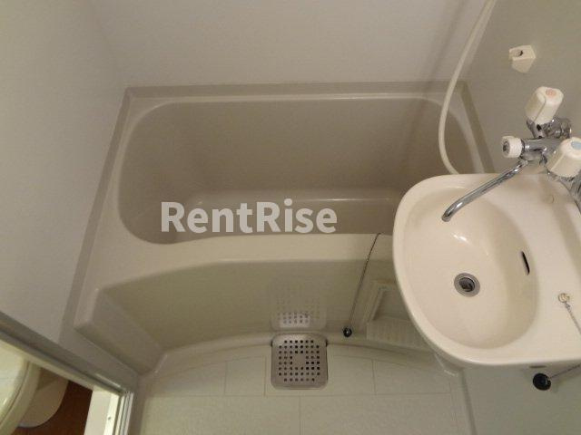 レオパレスｆｉｄａｒｅの浴室