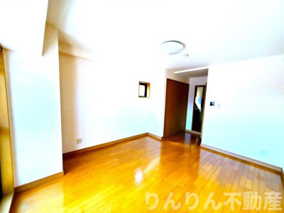 【居間・リビング】 | リバティマンション | おしゃれな居間です