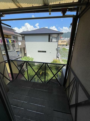【バルコニー】 | 山科区勧修寺東堂田町　中古戸建（賃貸オーナーチェンジ）