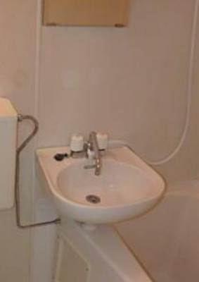 【洗面所】 | パレロワイヤルイーストⅠ