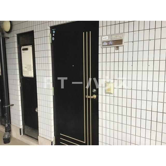 Ｒグレイスヒガシヤマのエントランス