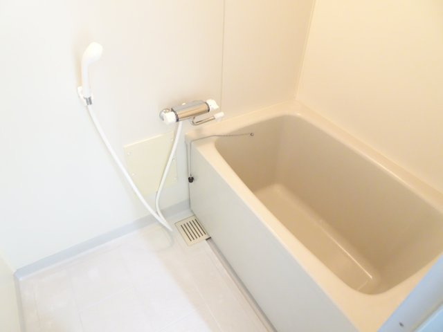 グリーンハイツの浴室