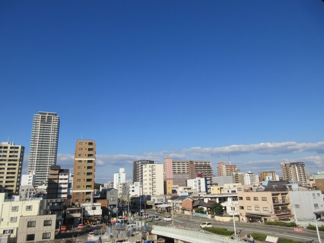 Wins Akashiの駐車場