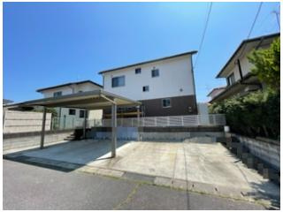【駐車場】 | 福島市上鳥渡しのぶ台　中古住宅（Z） | カーポート付