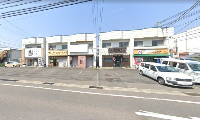 清須市春日中沼ローサイドの貸店舗の外観