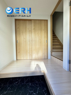 【玄関】 | 下河原通フルリノベーション住宅