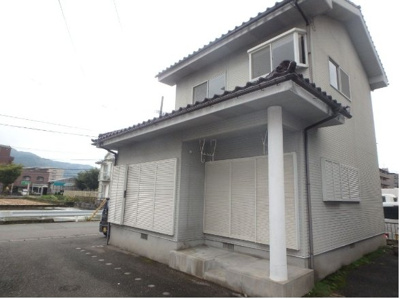 【エントランス】 | めぐる館