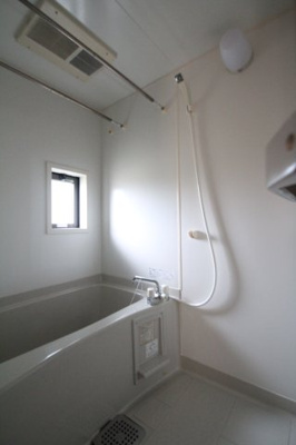 【浴室】 | プレミール泉 | 浴室乾燥機＆追い焚き付き