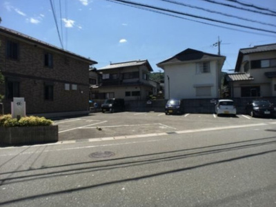 【駐車場】 | レジデンス桜 | 駐車スペースもあります