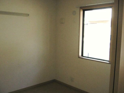 【内装】 | レジデンス桜 | 明るい色調の室内です