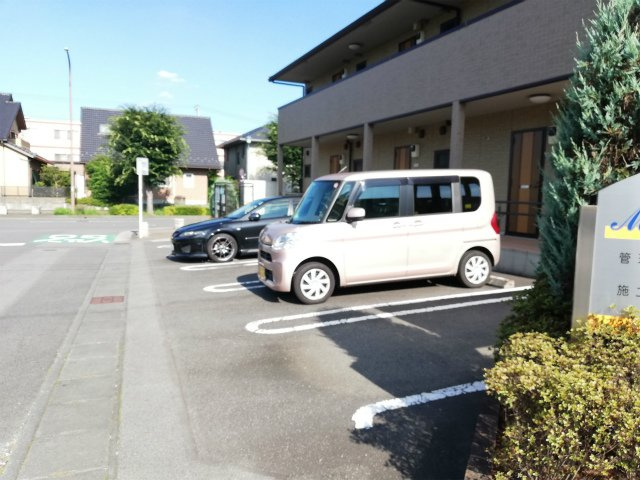 モリ ソレールの駐車場
