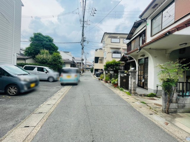 太秦森ヶ西町の前面道路含む現地写真