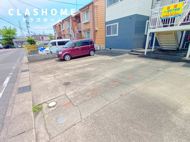 葵１号館　　刈谷市近郊の賃貸ならクラスホーム刈谷店の駐車場