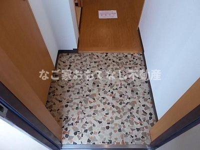 【玄関】 | クレアール古城 | ※写真は別号室