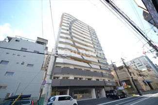 【外観】 | セレニテ本町東リアン | 外観は落ち着いています