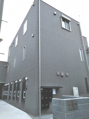 【外観】 | ジョリーメゾン高松　12843 | 3階建てのアパートです(^^)/