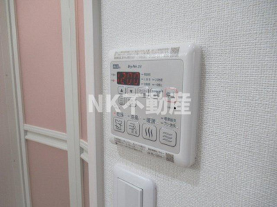 【浴室】 | フジパレス新石切南Ⅱ番館（新石切賃貸） | 浴室乾燥機です