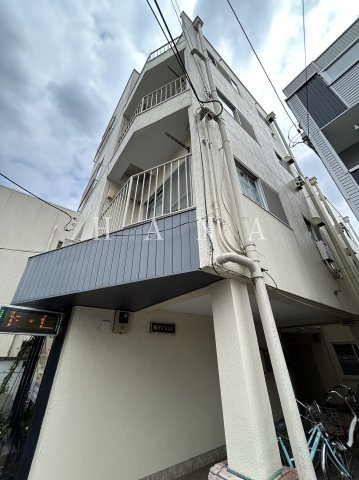 桜マンションの外観
