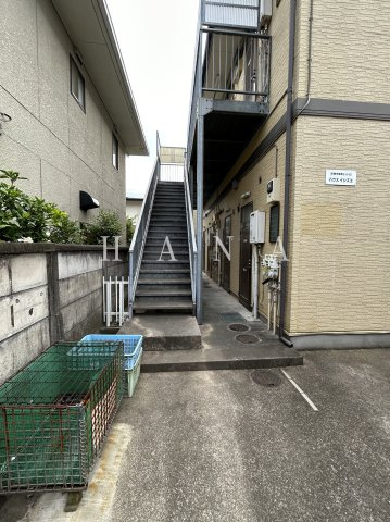 ハウスイシズエのエントランス