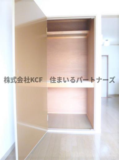 オーシャン梅満の収納|小物を収納するのに便利です