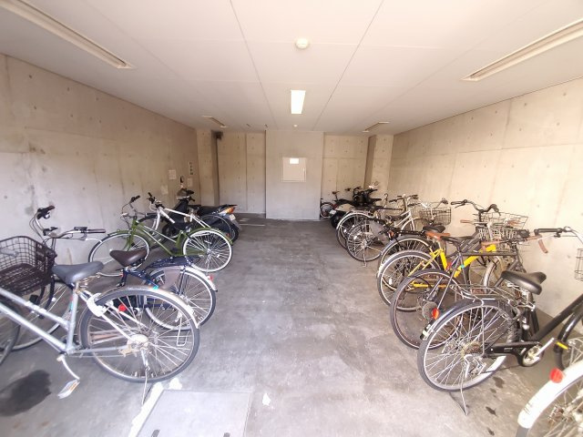 【その他共用部分】アクティ塚口