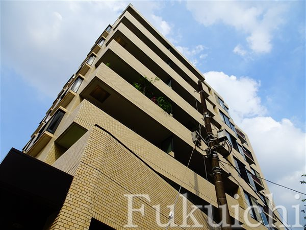 パーク・ハイム都立大学の外観