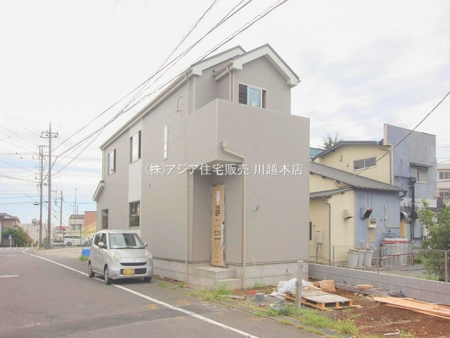 川越市小堤　新築戸建の前面道路含む現地写真|外観　外構