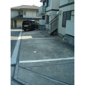 【駐車場】 | 駐車スペースもあります