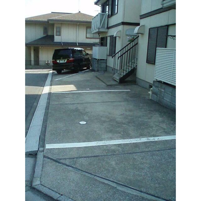 【駐車場】 | プリムベール | 駐車スペースもあります