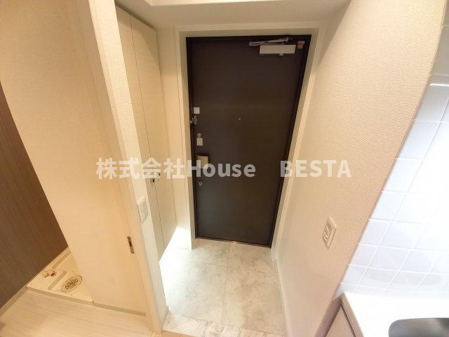 アドバンス神戸プラージュの玄関