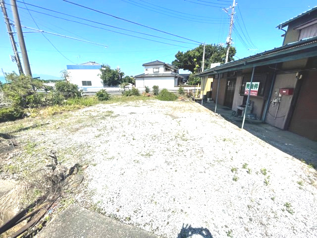 藤岡市中島　土地680の外観|ゆったりした敷地です。