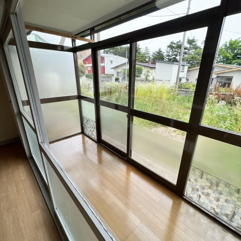 室蘭市白鳥台2丁目19-11戸建のバルコニー