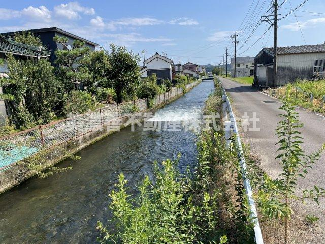 ６１３０７　関市上白金土地の周辺