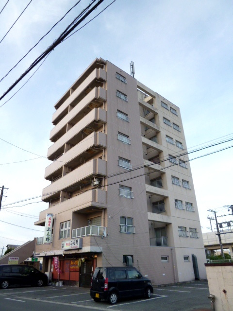 サンライズ荒木駅前【キャッシュバック対象物件】のロビー|毎日通るロビーはこのようになっています