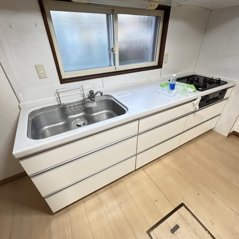 室蘭市白鳥台5丁目40-11戸建のキッチン