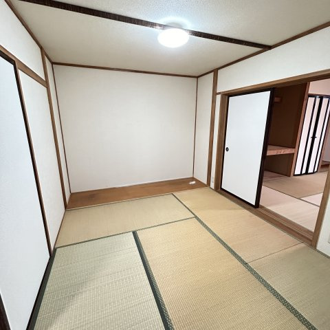 室蘭市白鳥台5丁目40-11戸建の内装