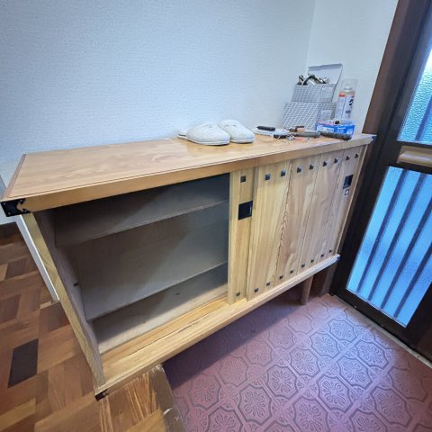 室蘭市白鳥台5丁目40-11戸建の玄関