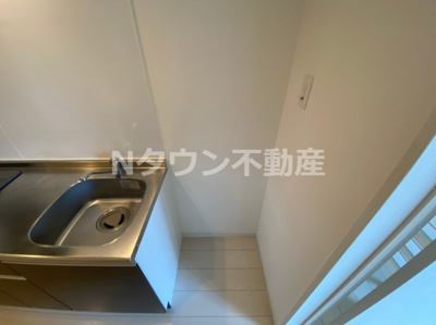 【内装】 | PRECIOUSSTORY（プレシャスストーリー） | 明るい色調の室内です