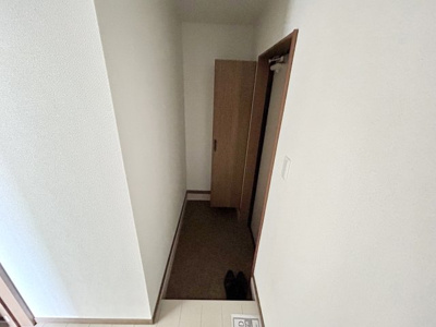 【玄関】 | ラフィーナー海老名