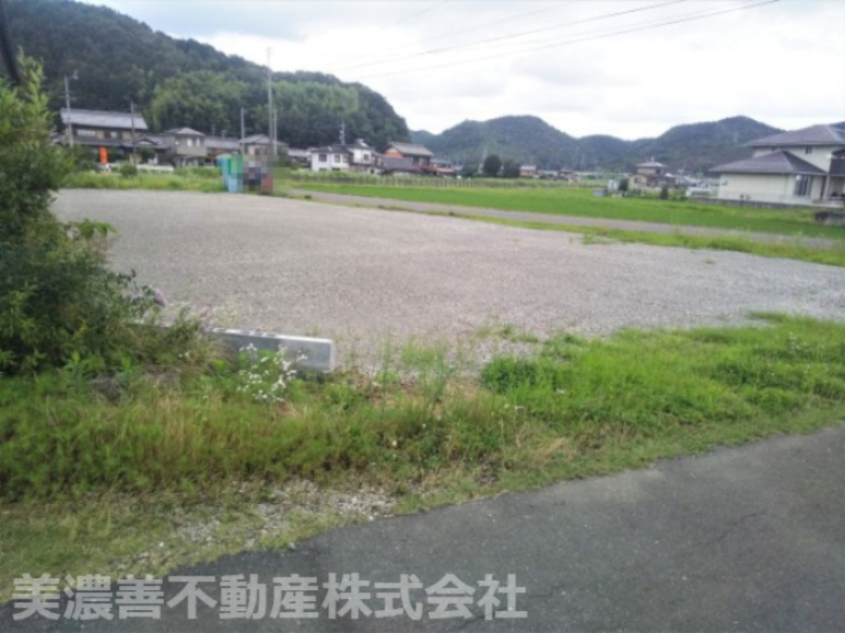 ６１２２５　岐阜市北野西土地の外観