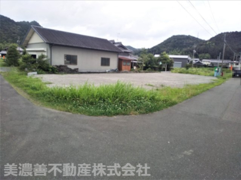 ６１２２５　岐阜市北野西土地の外観